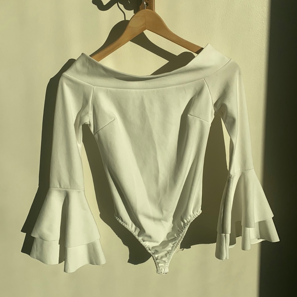 Bell sleeve body suit